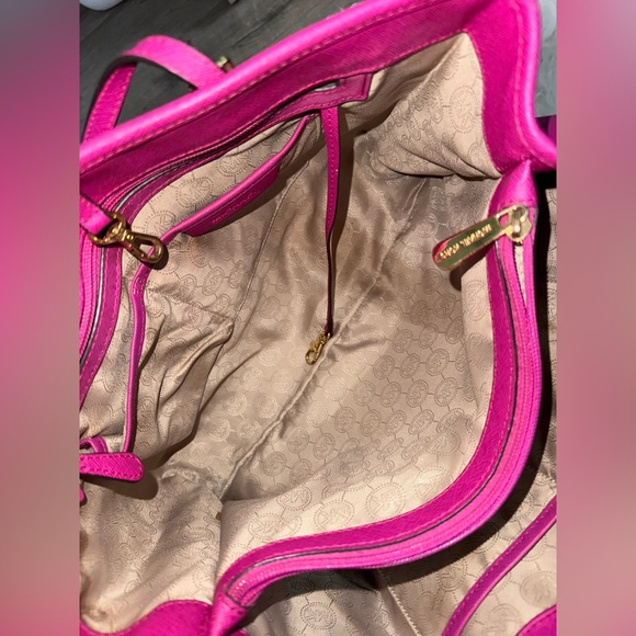 Michael Kors Travel East West Tote Womens Tote Pink Like new
